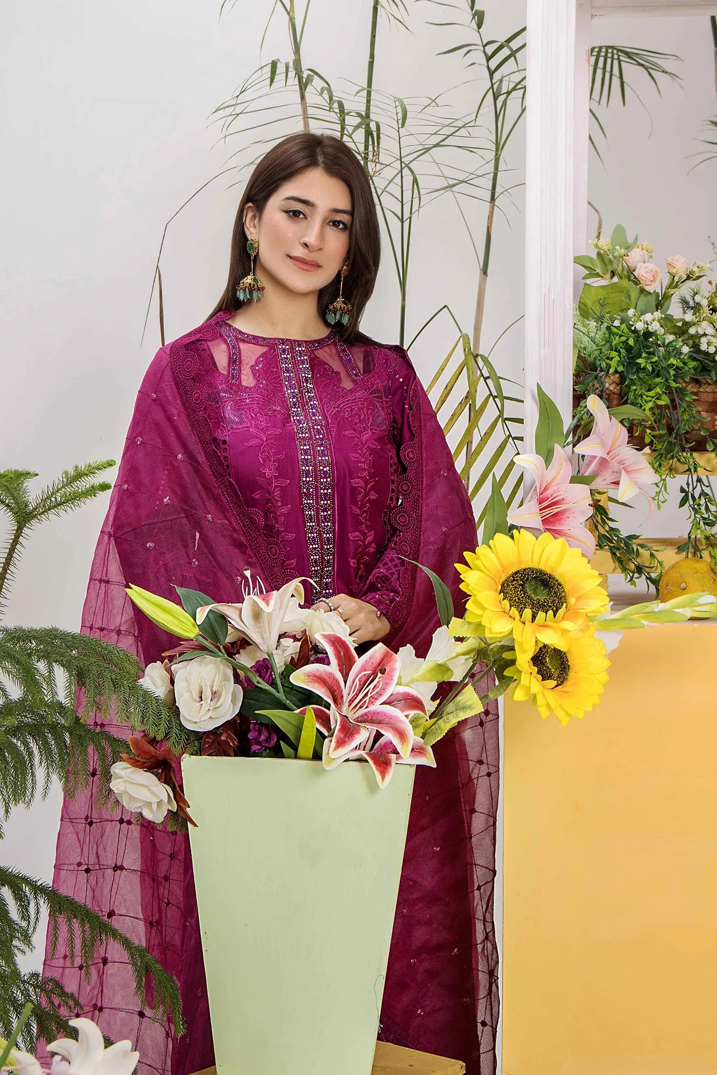 Mahnoor 0055